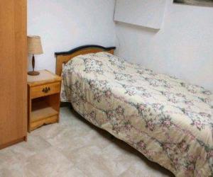Châteauguay - Private room for rent / chambre privée a louer — photo 2