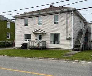 231 239 Av. Fraser — photo 1