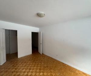 5785 Chemin de la Côte-des-Neiges — photo 2