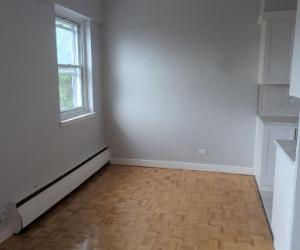 770 Chem. du Bord-du-Lac-Lakeshore — photo 3