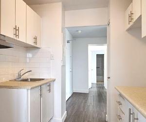 99 Place Charles-Le Moyne — photo 3
