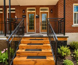 5468 Avenue Coolbrook, Montreal, QC, Canada — photo 1