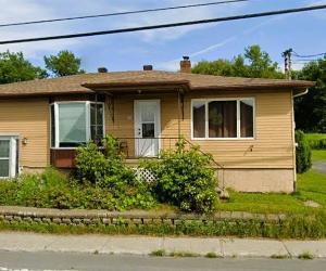 273 275 Rue Principale (St-Évarist) — photo 3